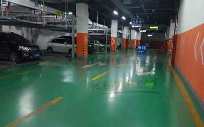 加查加查环氧地坪施工中的注意事项及常见问题解决指南